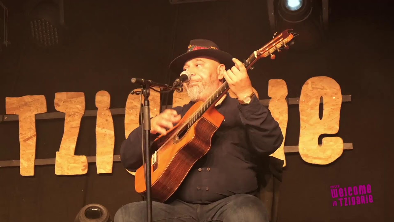 WELCOME IN TZIGANIE - MONIKA LAKATOS & THE GIPSY VOICES ( LIVE )