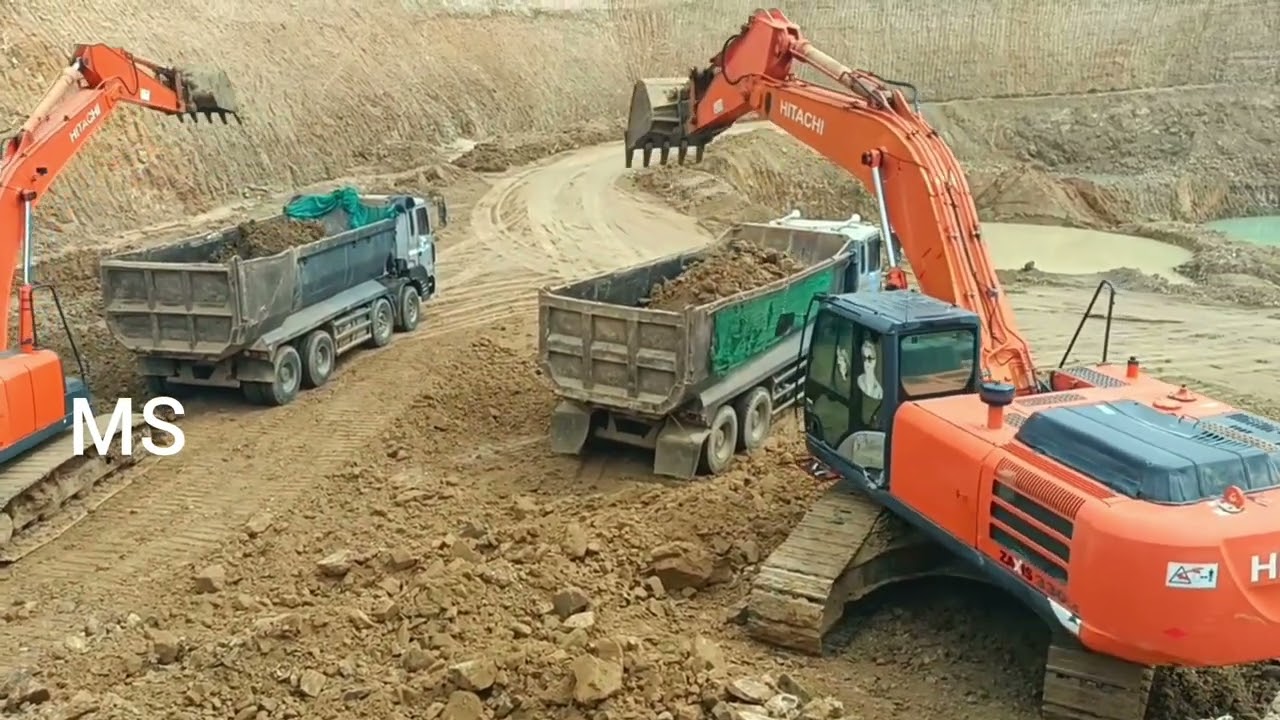 Dump truck 25ton and Hitachi Excavator