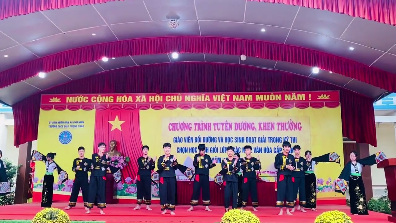 Văn nghệ 8A5 THCS GPC Chào Xuân 2026, CM 08/3, Vinh danh GV&HS…