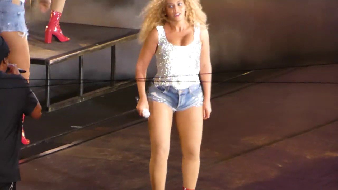 Beyoncé & Jay-Z | OTR II - Déjà Vu / Crazy in Love (Estadi Olimpic, Barcelona 2018)
