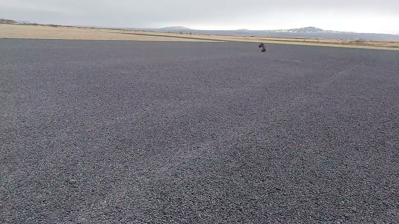 Traxxas Maxx with MT-Pioneer 3.8 