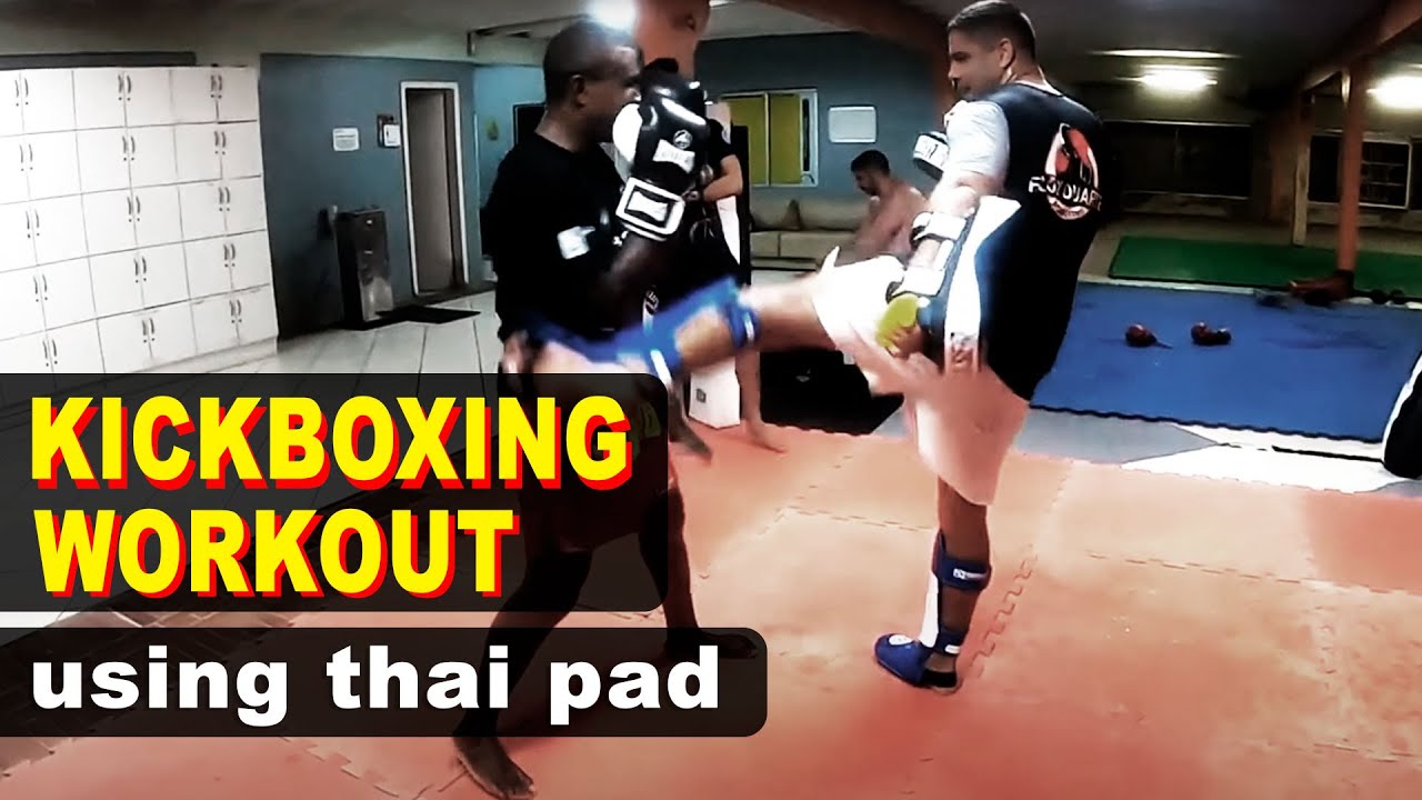 Kickboxing com thai pads - Kickboxing workout with thai pads