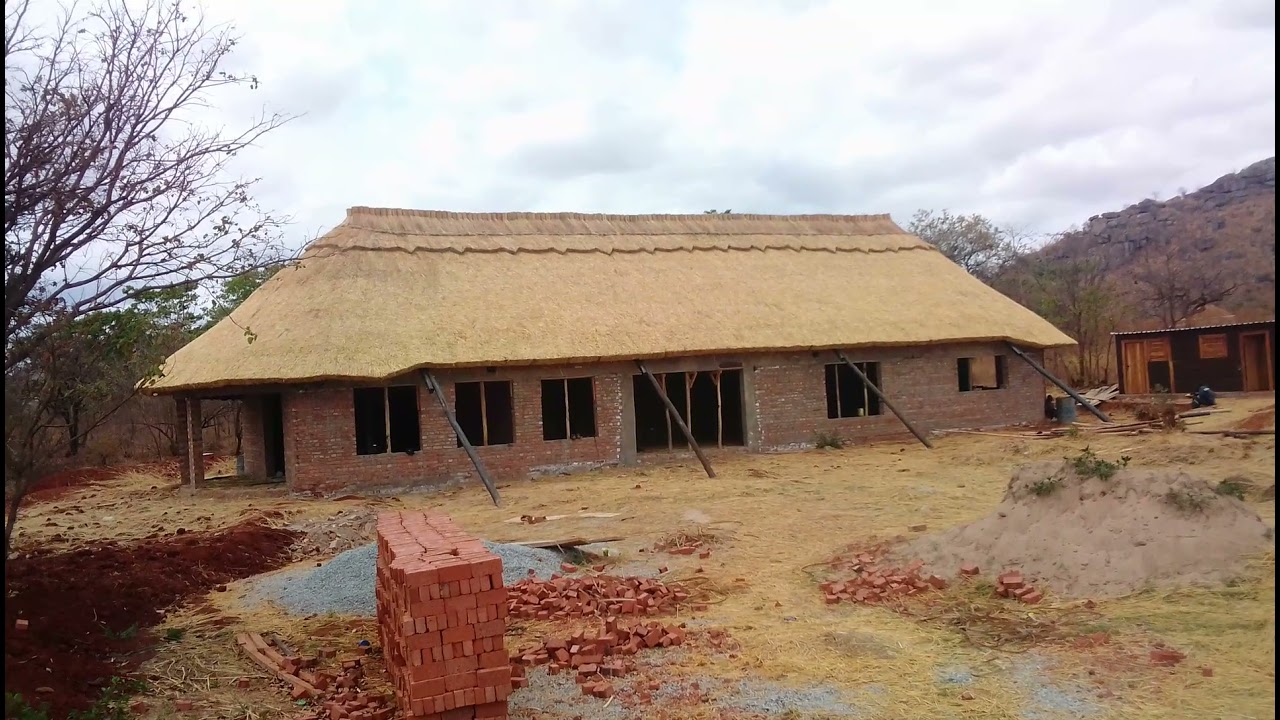 Thatched houses and gazebos in Harare Zimbabwe for more call or Whatsapp 0773974777 or 0772389998