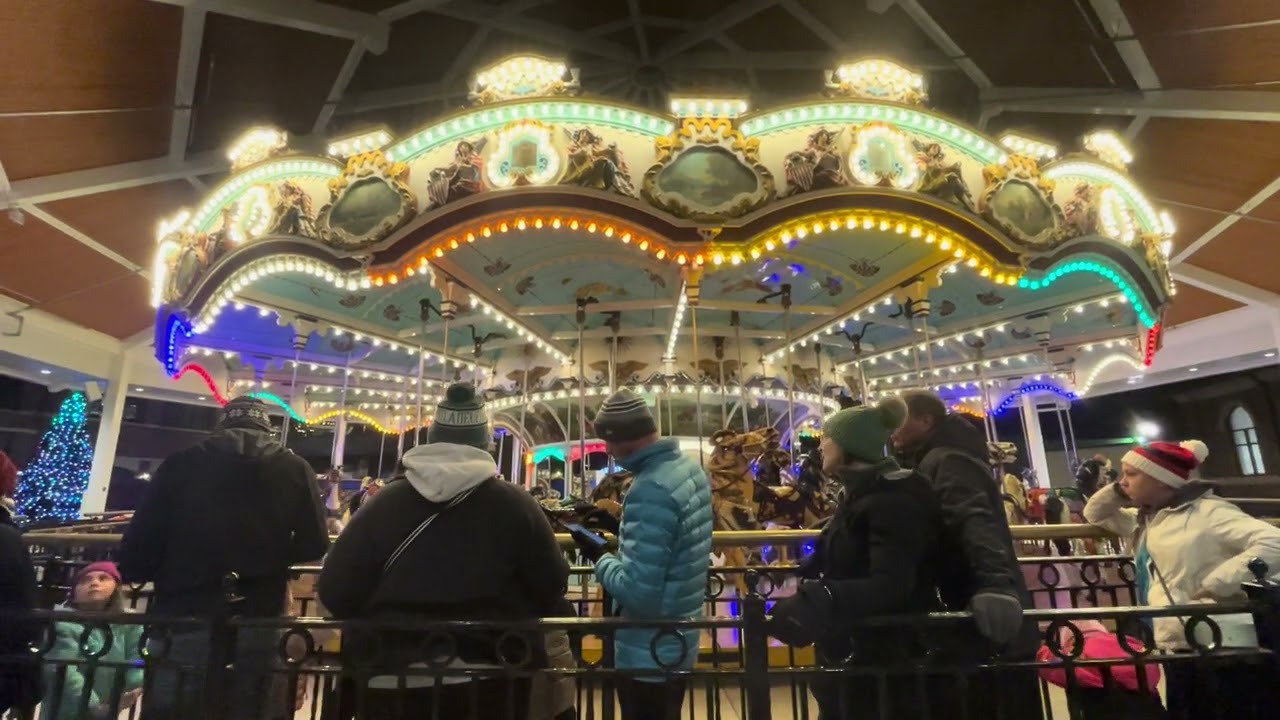 Carousel and Wurlitzer 153 band organ at Hersheypark