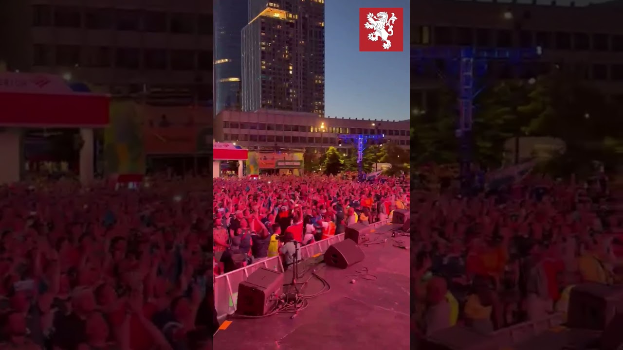 Scotland fans belt out Flower of Scotland in Boston fan park ahead of Haiti game #scotland