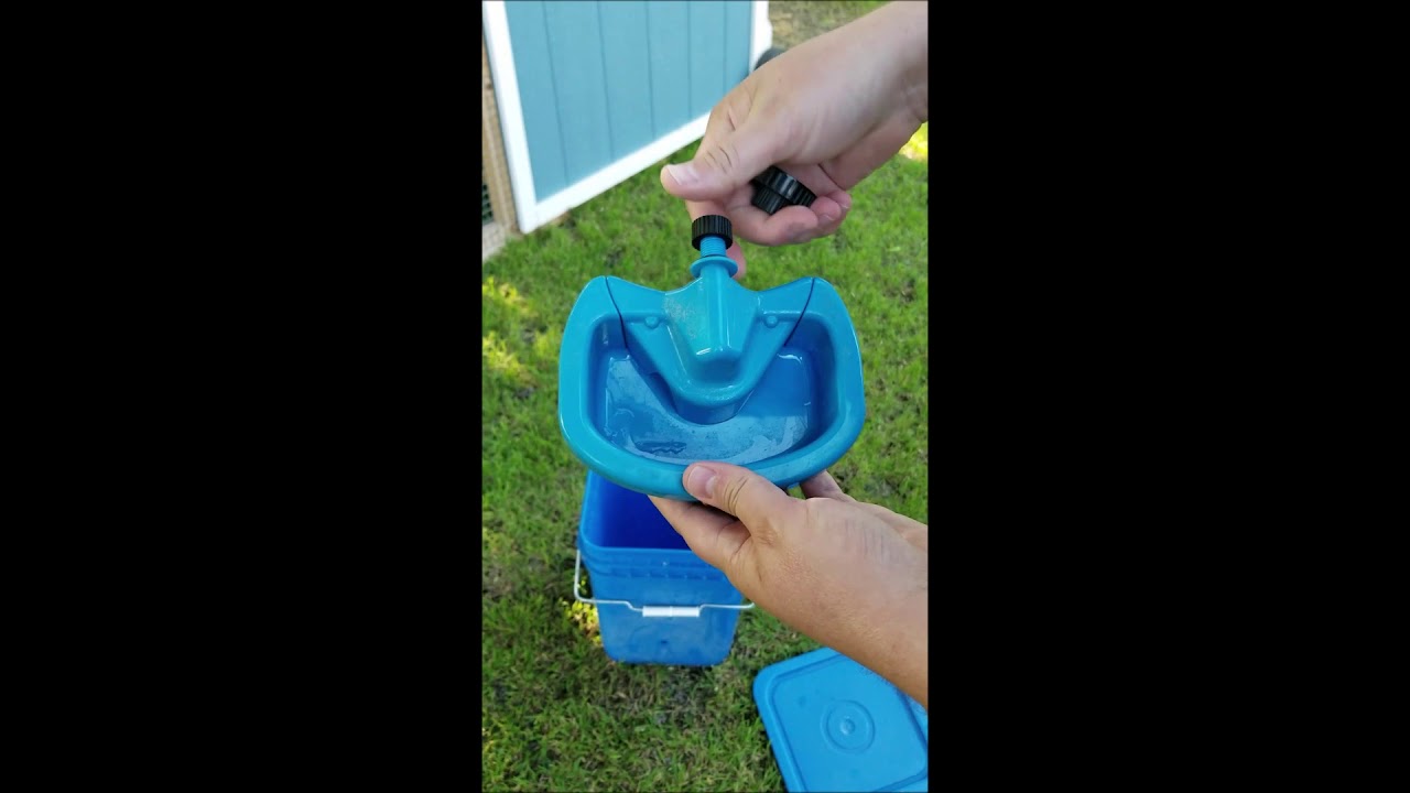 MaxiCup Automatic Poultry Chicken Drinker Cup