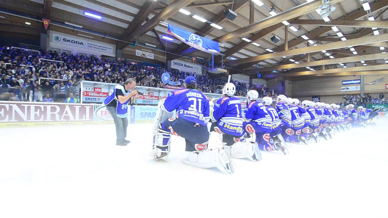 Derbysieger feiern so 