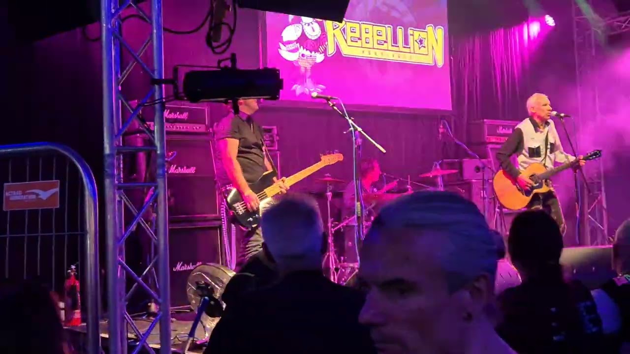 TV Smith & Vom Ritchie at Rebellion Fest, Blackpool on the Arena stage - 'I Delete' on Fri. 8/8/25.