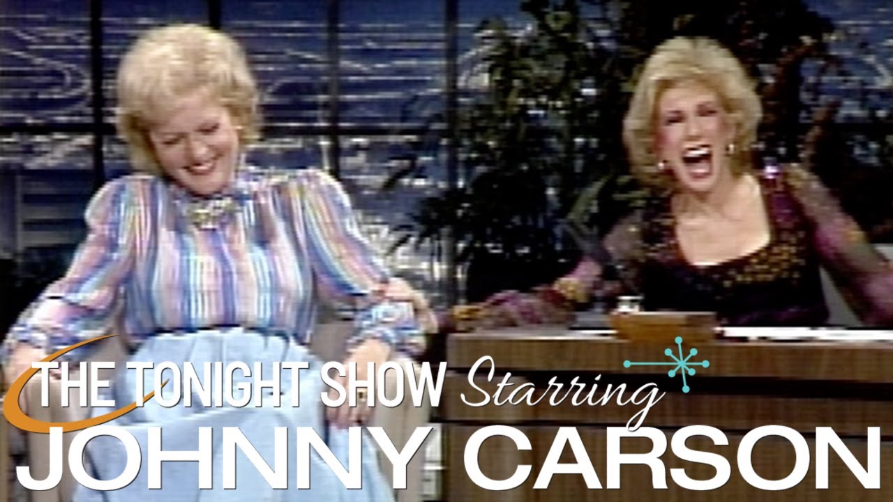 Бетти Уайт и Джоан Риверс влюбляются друг в друга | Carson Tonight Show