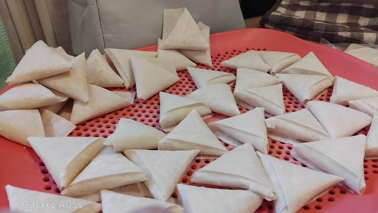 Prepared sweety sambusa small 