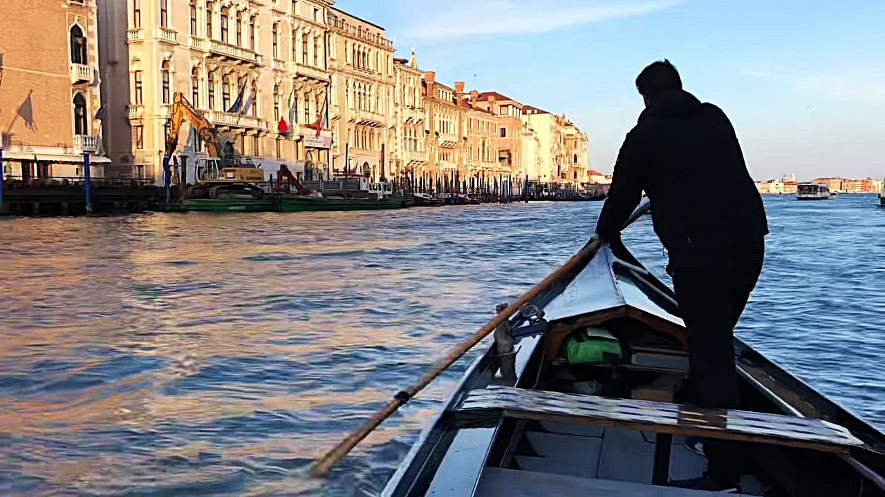 January mood. What's the weather like in Venice?