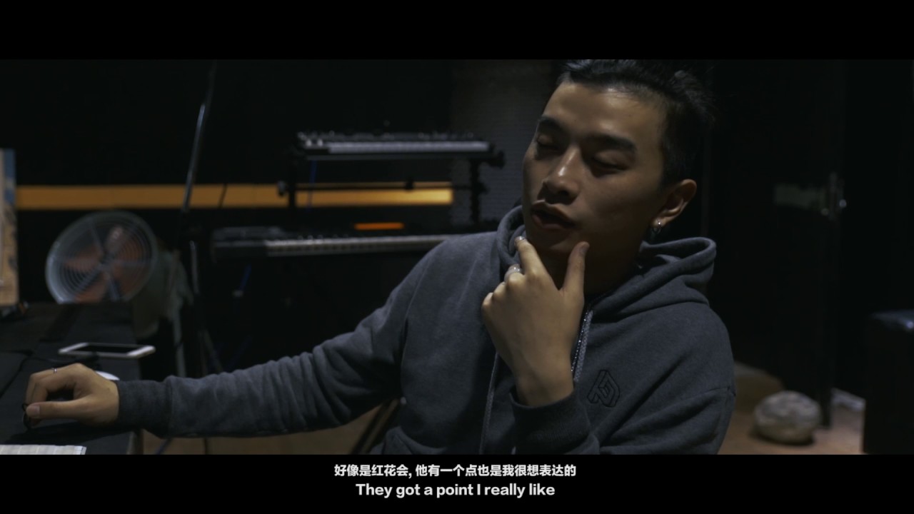 宁屈不死第一季《你不知道的事 | 满舒克》