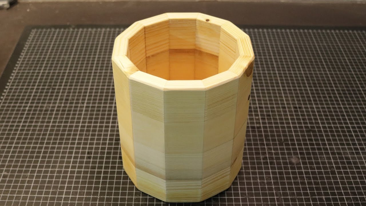 12 eckiger Übertopf für Blumen aus Regalbrett / Wooden plant pot - diy