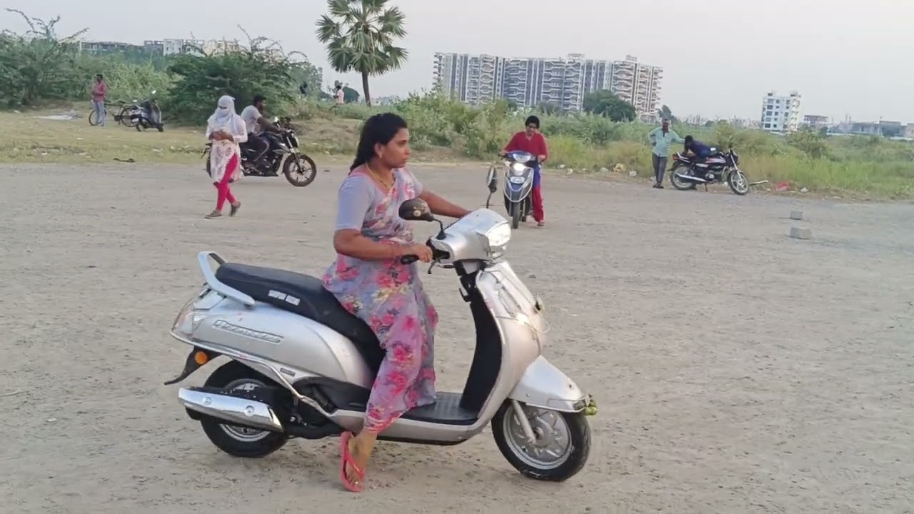two wheeler Driving School, RK Driving School Guntur