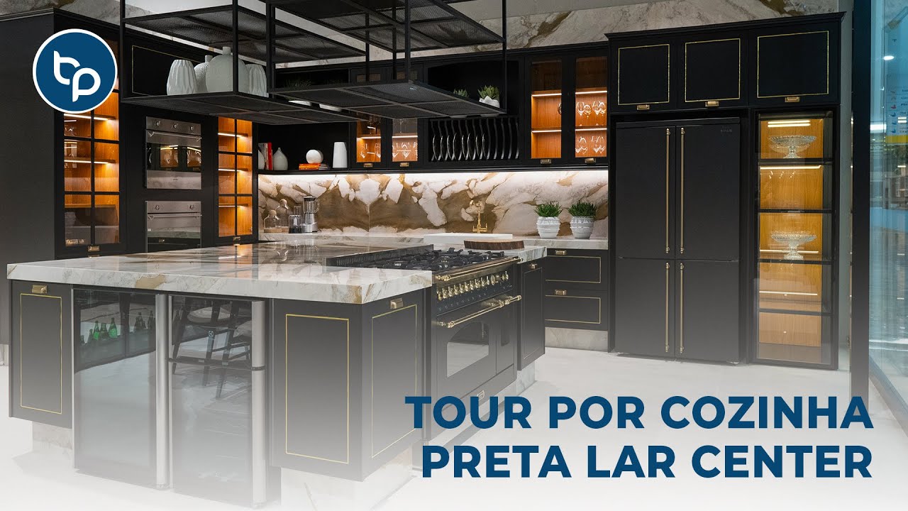 Tour pela elegante cozinha preta na loja Biblos do Lar Center
