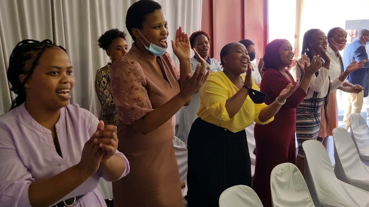 Pst. Mbiko - Hallelujah Akekho Ofananaye 👏🏼👏🏼👏🏼