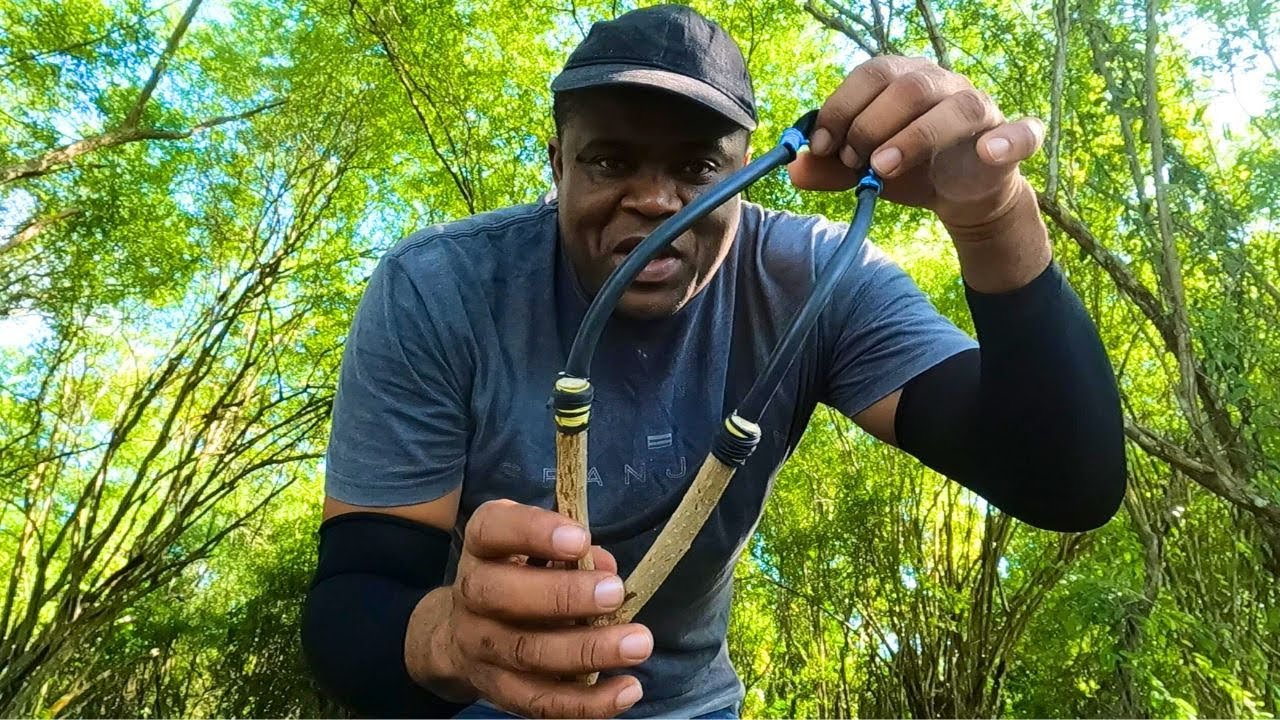 Slingshot Birds Hunting ,With Homemade Slingshot  Country life in Jamaica , (NO LUCK)