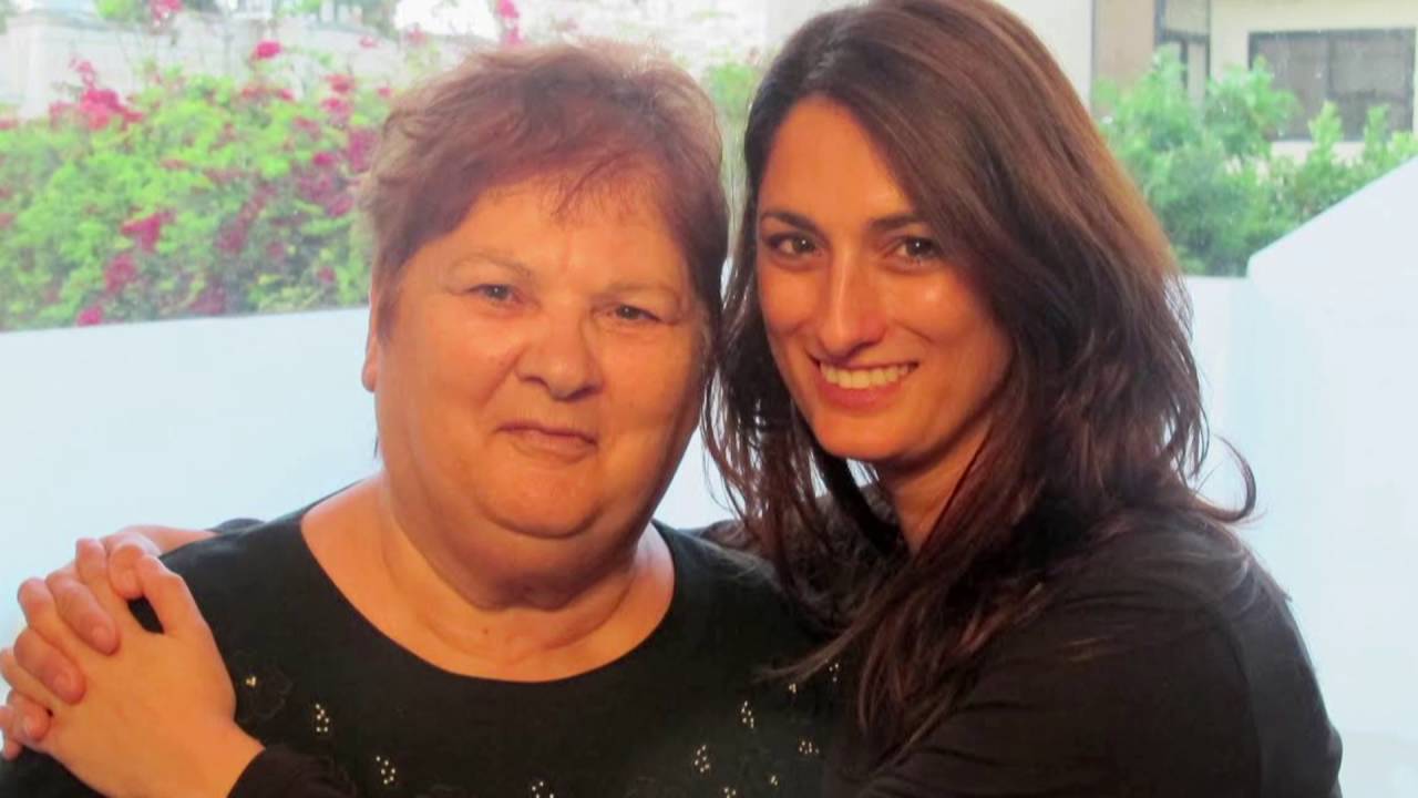 Xarabank - L-istorja ta' Omm Simone