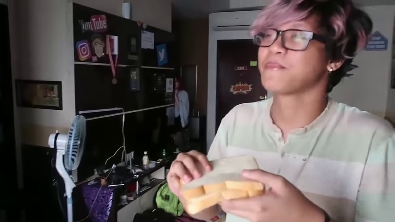 Erickolim makan jembut????  Reza arap langsung ngajakin ribut????