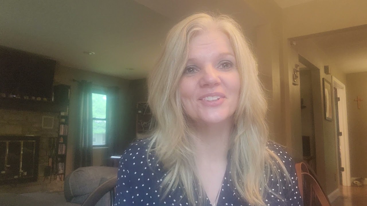 Showing Etiquette-Dawn Isenhower Sibcy Cline Milford OH