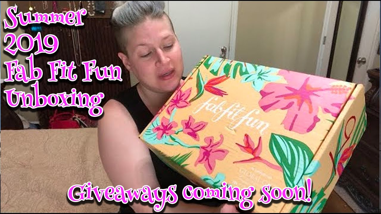 Summer 2019 FabFitFun Unboxing!!