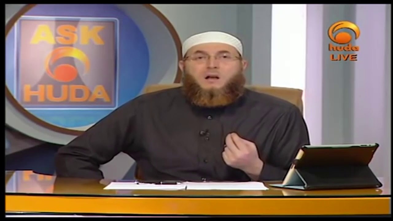 Where to keep hands during Salah  ? # HUDATV