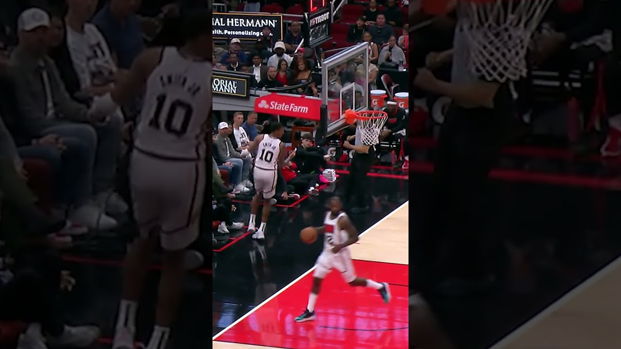 Tyus with the find 👀 Bol with the finish 💪 #shorts | Phoenix Suns