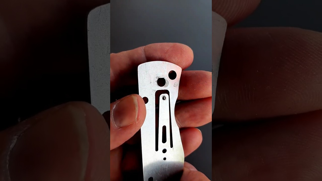 How does a Double Detent work? #knives