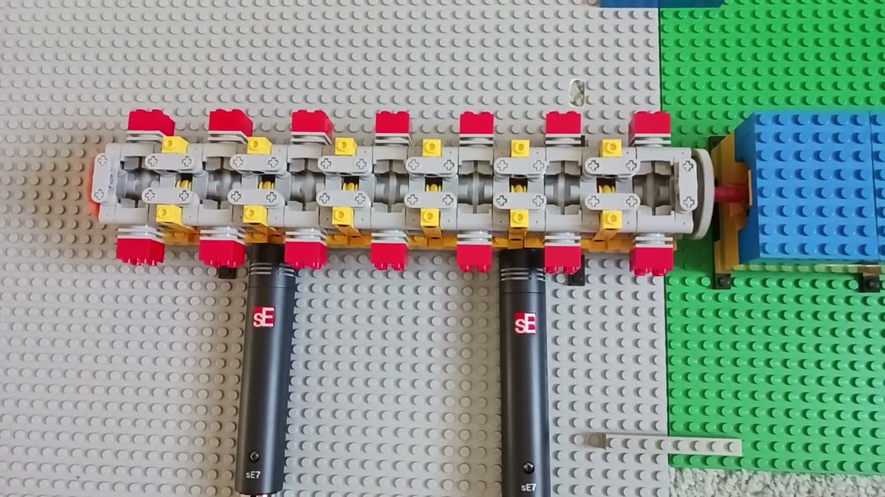 180° V-14 Engine Showing Crankshaft Movement And With Very Powerful Sound Built With Legos.