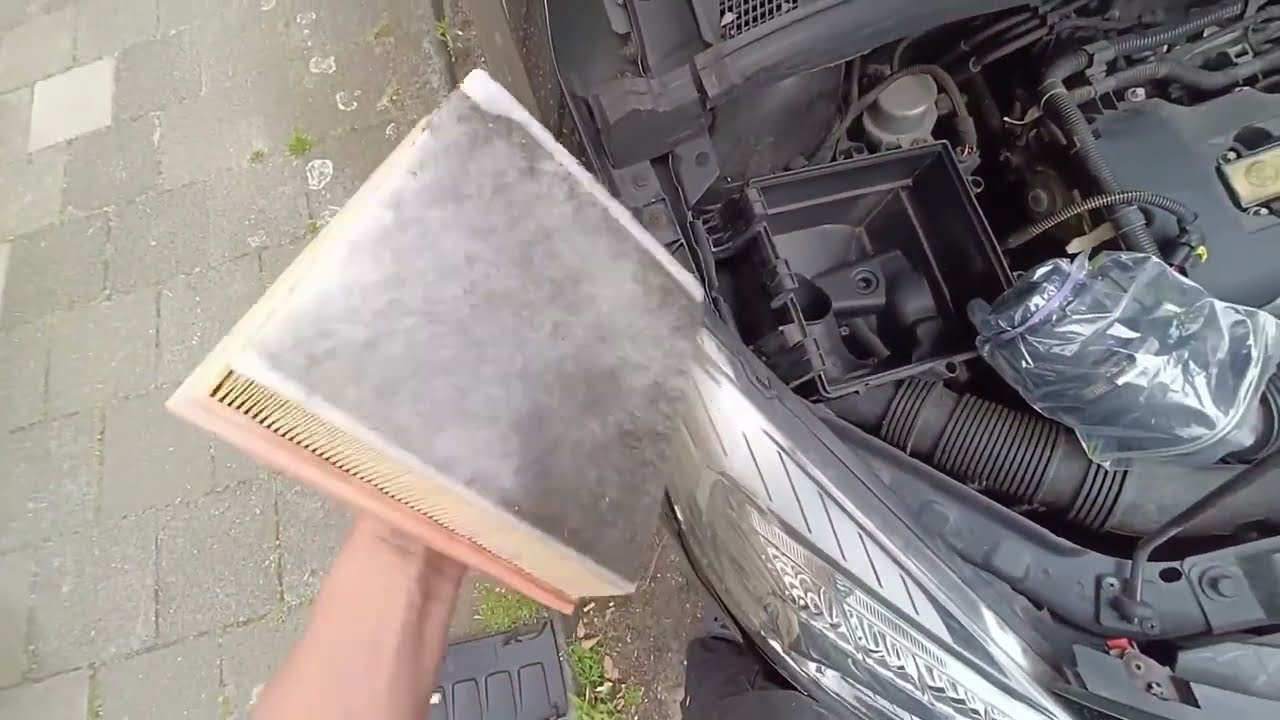 Air filter change Vauxhall/Opel Meriva B