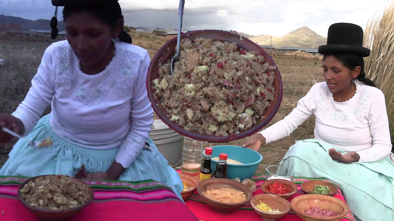 COCINANDO CHAUFA de QUINUA con POLLO EN EL CAMPO - CHOLITA JULIA