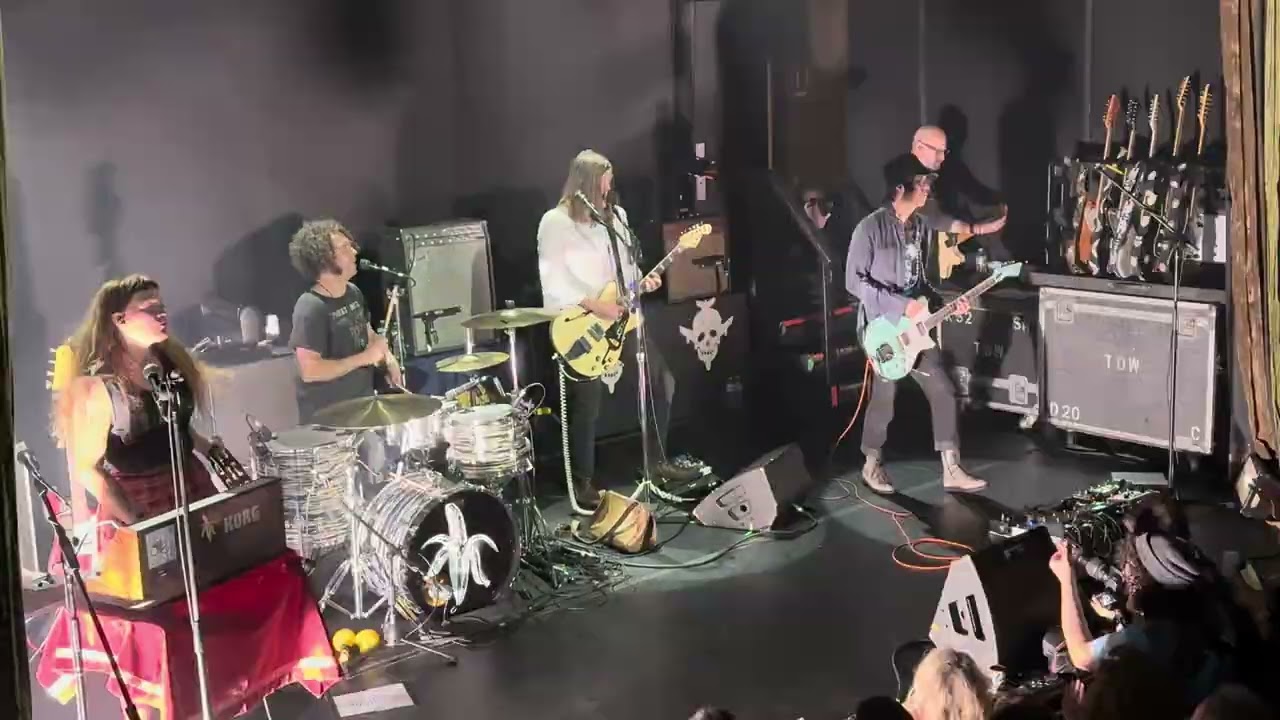 @dandywarhols - Live in NYC - The Bowery Ballroom 05/16/25