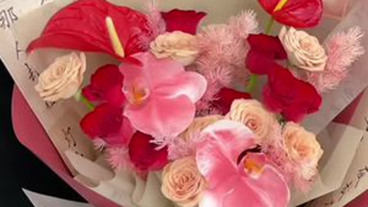 #创作灵感 #订婚花束 囍乐有分享·共度日月长  祝各位看官皆遇良人 #订婚鲜花 #好看的花一定要分享给你 #一束花的仪式感