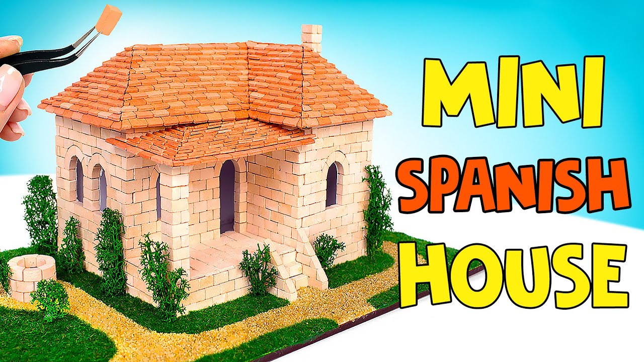 Your Own Spanish House | Build And Decorate!