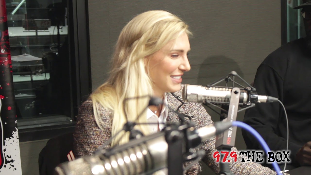 Charlotte Flair Talks Being 'The Queen', Growing Up A Flair & More!