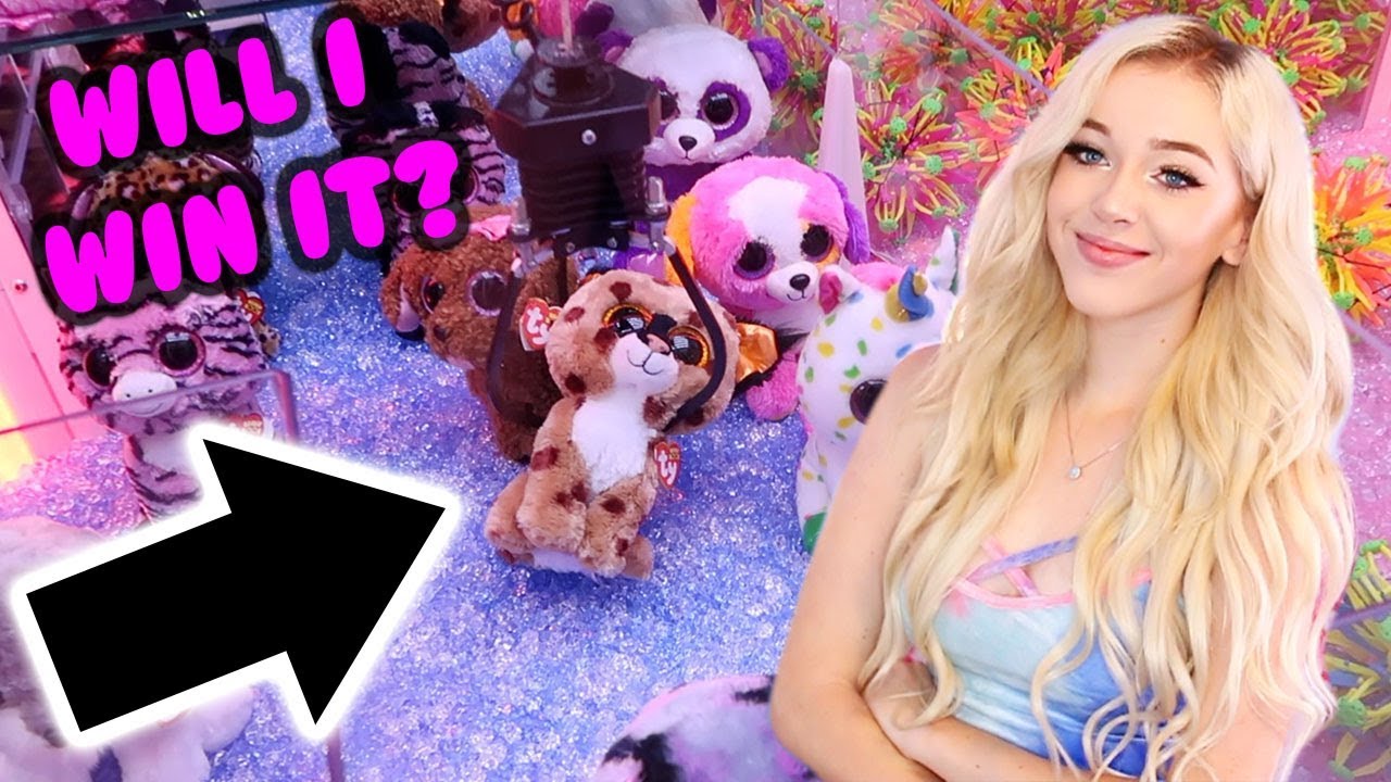 WILL I WIN THE BEANIE BOO CLAW MACHINE!?