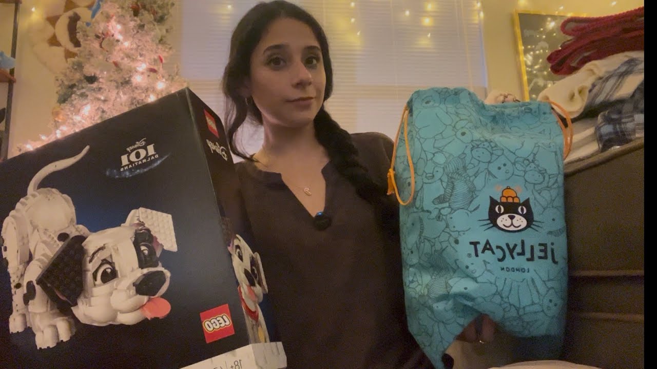 ASMR What I got for Christmas 2025 - crinkling, tapping, softspoken