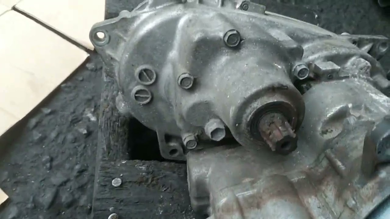 Choi Nori 49 CC replacing camshaft and valve seal