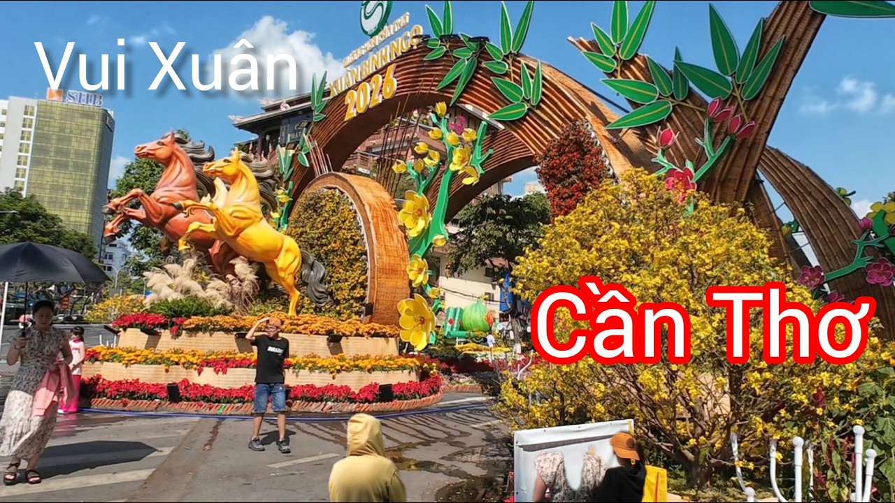 Vui Xuân Ngày Tết Ở Đường Hoa Cần Thơ.