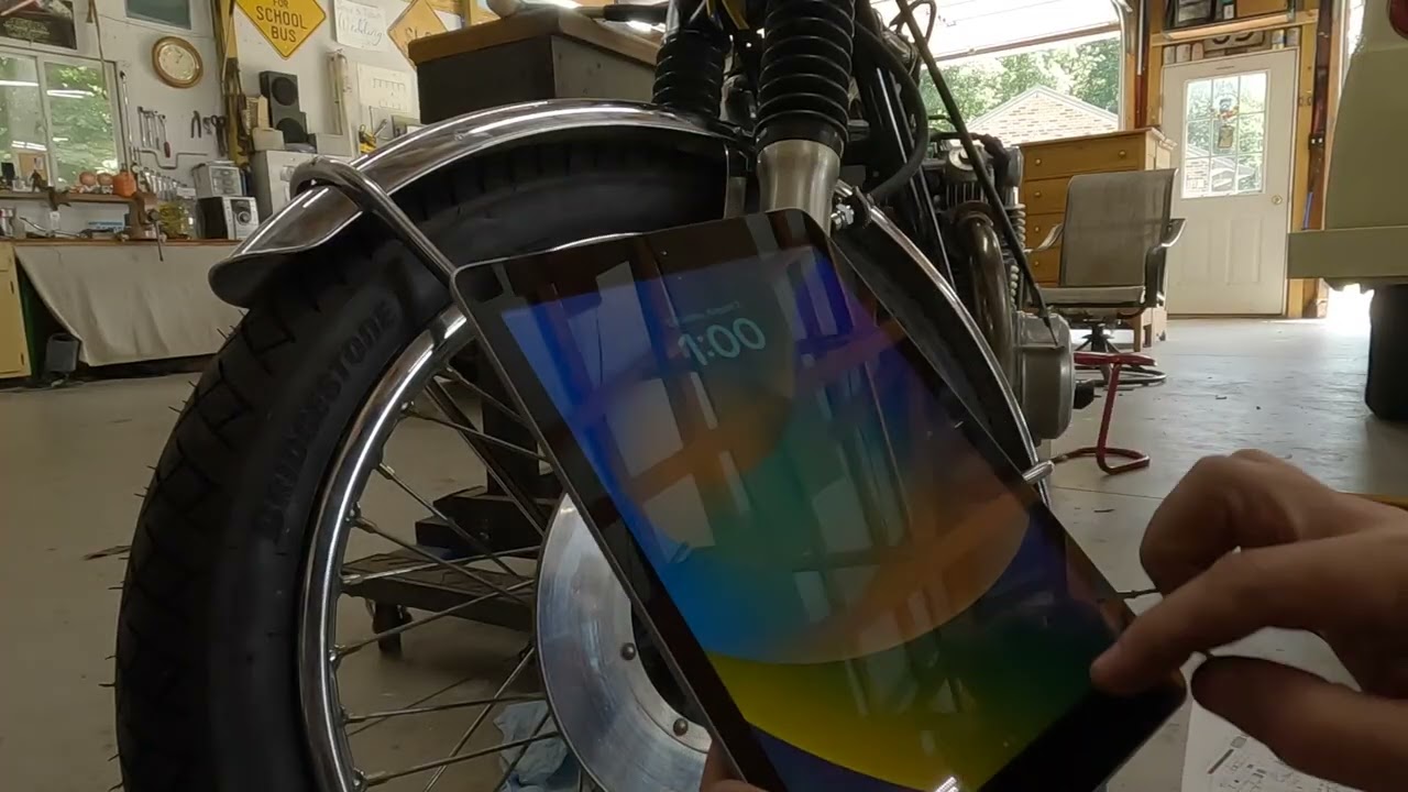 Honda CB550 Four: Ремонт/установка переднего тормозного суппорта
