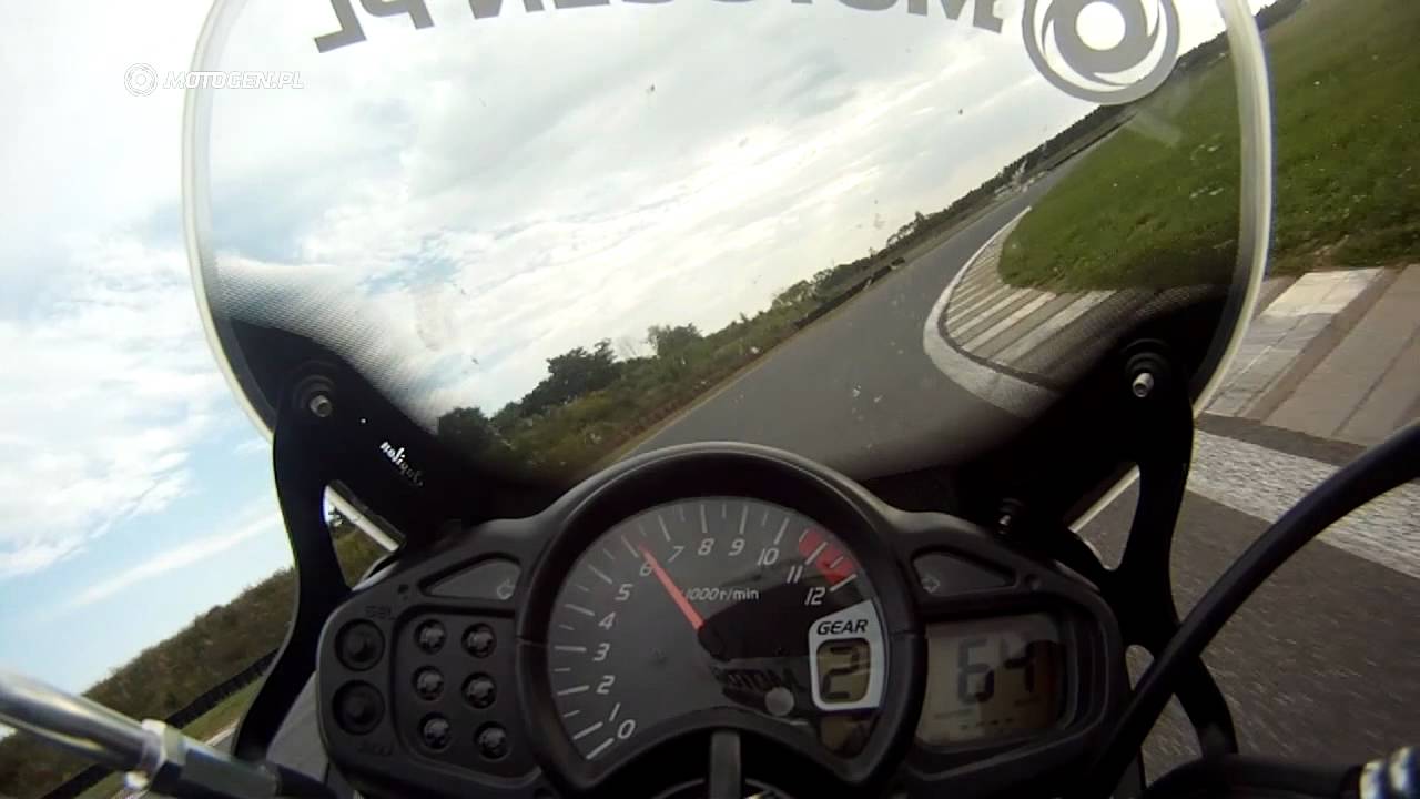 Suzuki SFV 650 Gladius - ondboard