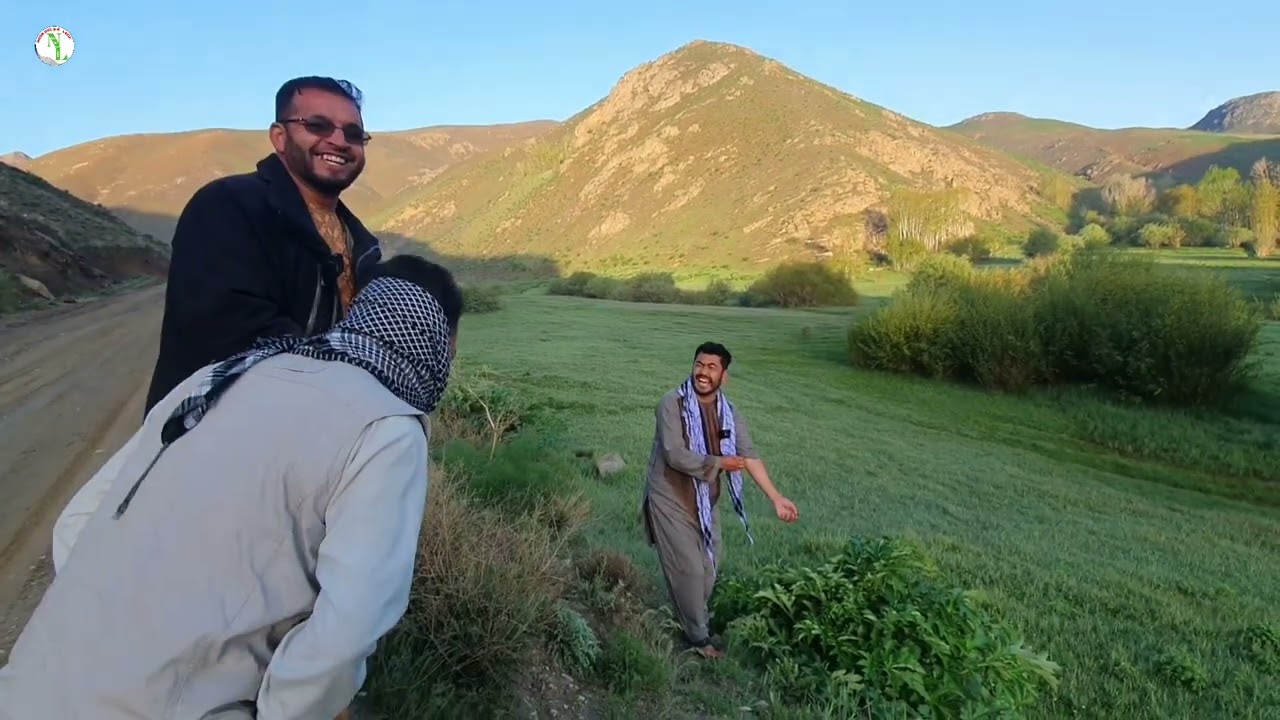 چای صبح ره د خطرناک ترین کوتل دایکندی (قوناق) خوردیم