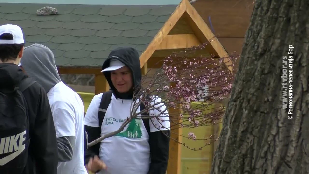 Nova stabala za borske srednje škole povodom Svetskog dana šuma, 19. mart 2026.(RTV Bor)