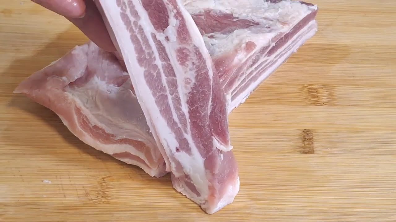 วิธีแพ็คหมู | แช่ฟรีซ | จะหั่น ,หรือจะต้ม ก็ง่าย |ลองวิธีนี้หั่นหมูสวย|  by ครัวสุขใจ