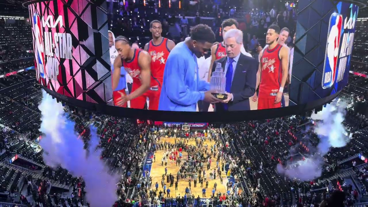 🏆  USA Stars accept the trophy as NBA All Star 2026 wraps in Inglewood.