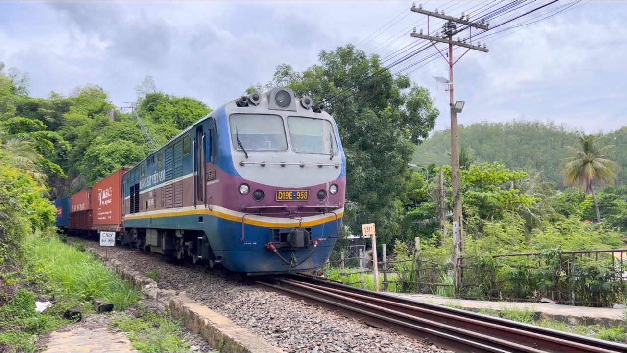 Tổng hợp những chuyến tàu hỏa hoạt động tại Nha Trang Khánh Hòa ngày 11-12/9/2025