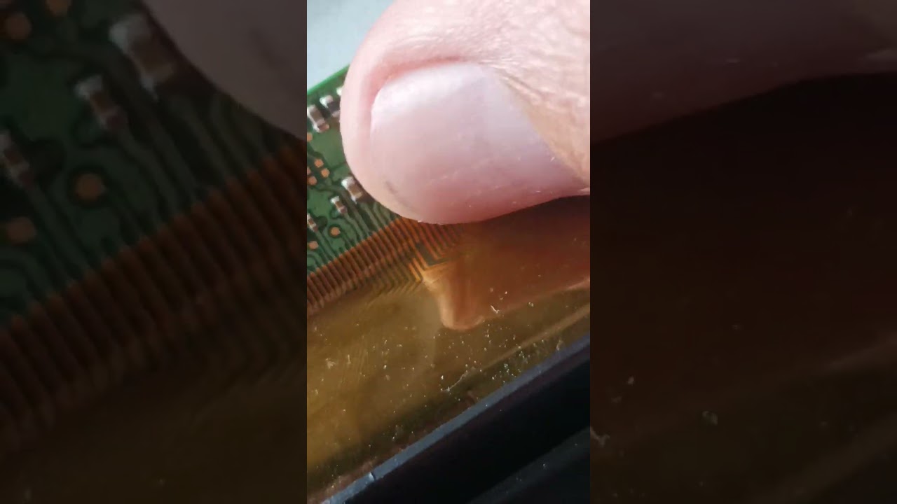 TV Samsung un32t4300ag com som sem imagem ou seja tela azul para chegar a imagem é só desliga o ckv2