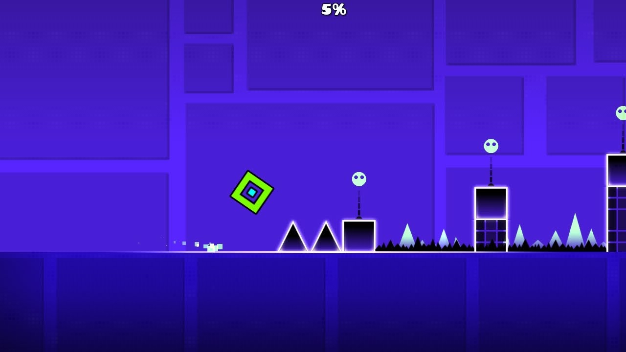 Passei as 4 fases mais fáceis do geometry Dash 