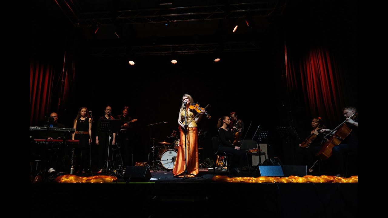 Camilla B&auml;ckman's Album Release Concert 'Give Me A Moment' at Kaps&auml;kki 9th of November 2022