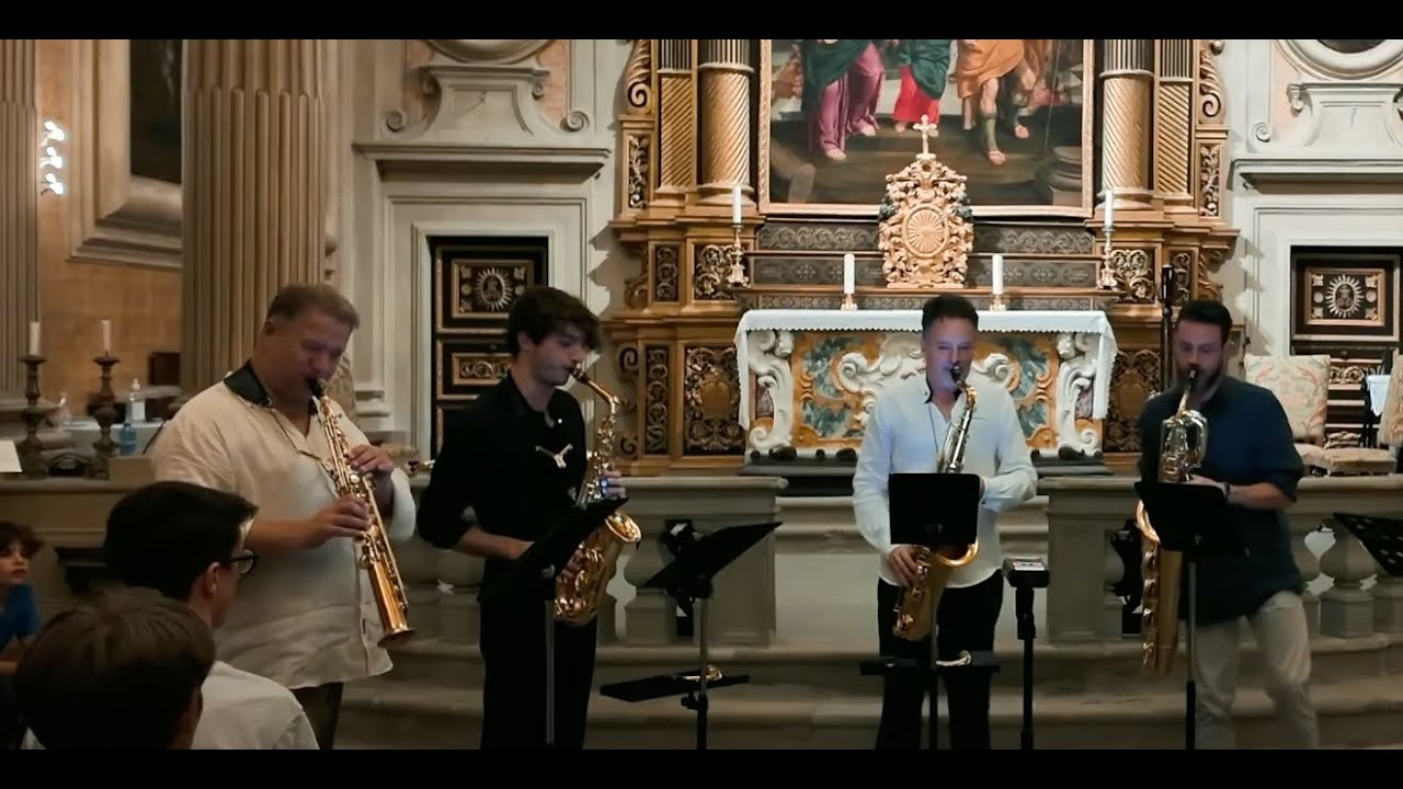 Six Variations on Goodbye Pork Pie Hat (C. Mingus / R. Sansuini) - Saxofollia Saxophone Quartet